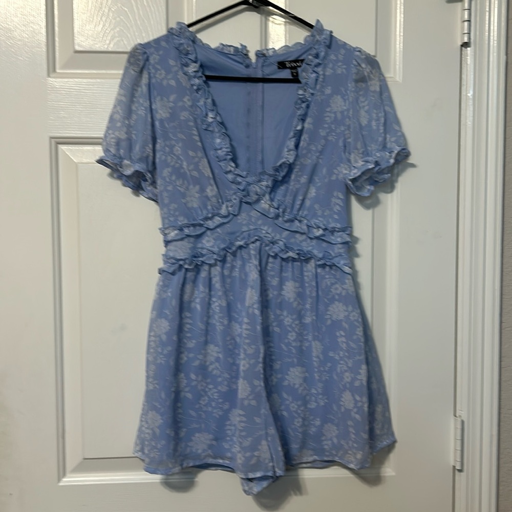 Trixxi Blue with White Flowers Jumper Size S